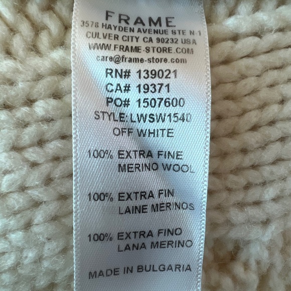 2863 Frame Off White Merino Wool cable knit cropped V-neck sweater sz Large - Picture 6 of 7